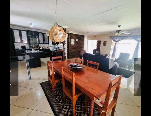 3 BEDROOM HOUSE FOR SALE IN VANDERBIJLPARK SW 1